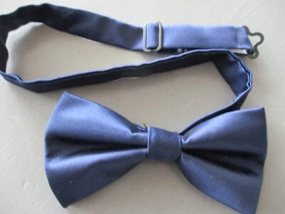 Pier One  Fliege dunkelblau - Bild 1 von 4