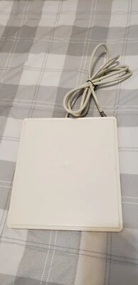 Antena de TV digital plana multidireccional interior HD 1080 RCA ANT1400R blanca Foto 1 de 2