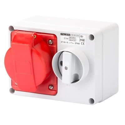 GEWISS GW66020 Horizontal Interlocked Switched Socket, 32A, 3P+N+E, 415V, IP44 - Image 1 of 4