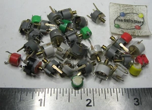 Montaje PCB redondo de condensador recortador surtido - tiradores usados cantidad 25 - Imagen 1 de 3