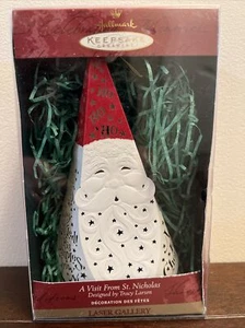 Hallmark A Visit From St. Nicholas Laser Gallery Paper Ornament 1999 Lights Up - Picture 1 of 9