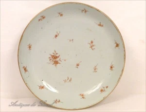 Plat en porcelaine de la Compagnie des Indes, XVIIIe - Bild 1 von 1