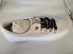 tommy hilfiger womens shoes sale