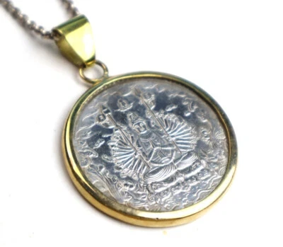 Colgante moneda Sutra corazón budista antiguo de plata del Tíbet 25 gramos diámetro 40 mm Foto 1 de 4