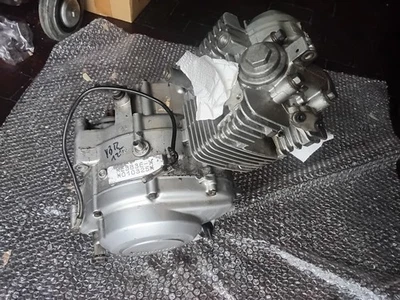 YBR125 Motor  Baujahr 2005/2006 KM 12000 - Bild 1 von 4