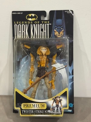 Figura de acción Legends of the Dark Knight Twister Strike Scarecrow 1996 Kenner Foto 1 de 4