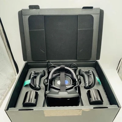 Valve Index Full Kit VR Headset PC System Knuckles Controllers & Base Stations - Image 1 of 4