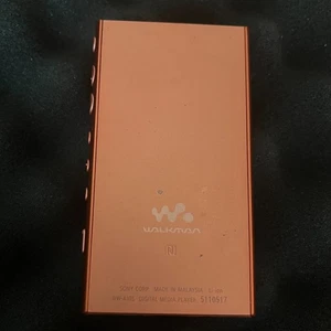 Sony NW-A105 Lettore Audio Digitale, Rosso - Bluetooth, Nessun Graffio Notabile - Foto 1 di 3