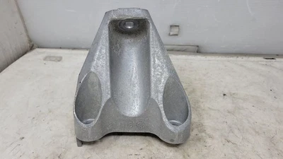 Крепления двигателя CAMARO 2013 30897 - Изображение 1 из 4