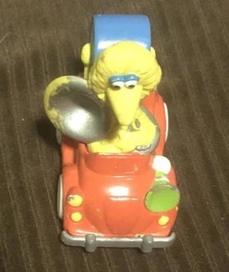 ✨1987 MUPPETS PLAYSKOOL INC Plaza Sésamo BIG BIRD en rojo coche fundido a presión con batería✨ - Imagen 1 de 4