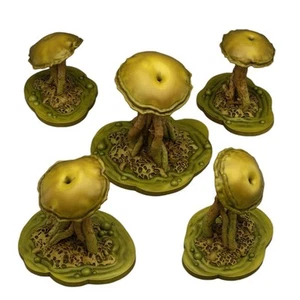 Fantastic Plants & Rocks - Poisonous Swamp Mushrooms - Imagen 1 de 2