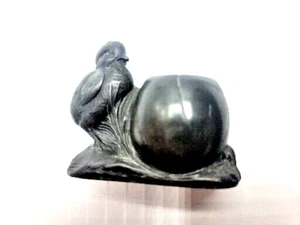 Antiguo soporte de palillo de dientes victoriano plateado figurativo pollito y huevo JB 222 - Imagen 1 de 6