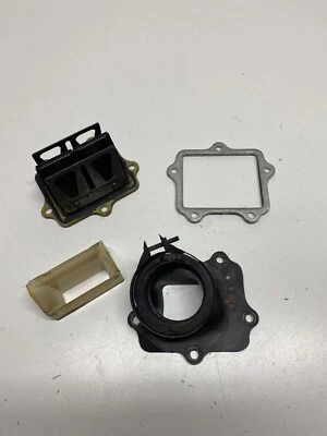 Suzuki RM 250 RM250 2006 06 2 tiempos ¡Bueno! Conjunto de jaula de caña de bota de admisión Foto 1 de 4