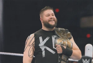 Kevin Owens (WWE) **HAND SIGNED** 8x12 photo ~ AUTOGRAPHED - Picture 1 of 1
