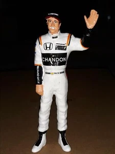 FERNANDO ALONSO MCLAREN MCL32 2017 pilot Mini DRIVER FIGURE 1:18 RESINA - Foto 1 di 6