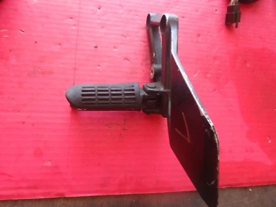 Honda CBR 600 F2 Off Year 1994 CBR600 F2 rear foot peg left - Изображение 1 из 2