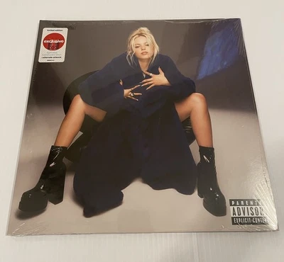 Reneé Rapp - Snow Angel - Light Blue Translucent Vinyl - Alt. Art- Shelf Wear — 第 1/4 张图片