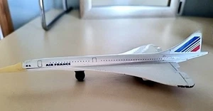 1978 Matchbox Skybusters No. SB-23 - Concorde airplane - 'Air France' livery - Picture 1 of 2