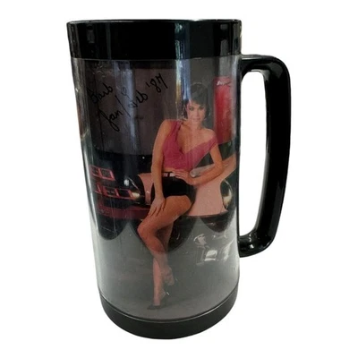 Snap On Tools Tool Mate Pinup Thermo Serv Mug Jan Feb 87 Barb 57 Chevy - Imagem 1 de 4