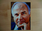 Helmut Kohl #10     handsignierte Unterschrift auf Foto.