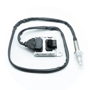 NOx Sensor für Mercedes W205 C200 C220 W213 E200 A0009058011 Lambdasonde - Picture 1 of 5