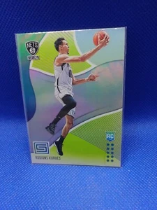 2018-19 Panini Status Rookies 1 Rodions Kurucs #147 Rookie RC - Imagen 1 de 2