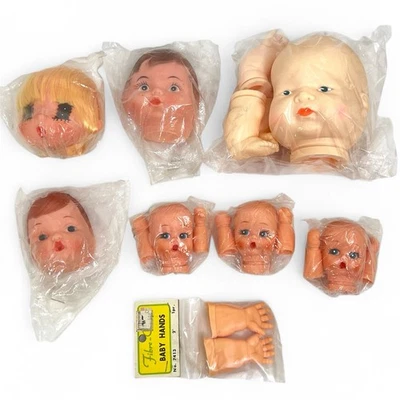 De Colección Artesanía Bebé Muñeca Cabezas Mano Pies Lote de 8 Plástico Suave Renacido Varios Tamaños Foto 1 de 4