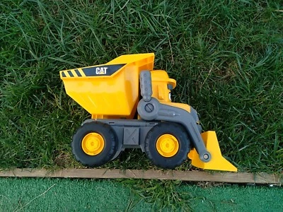 Cat Junior Crew Tipper 14” Electronic Construction Vehicle 82956 - Image 1 of 4