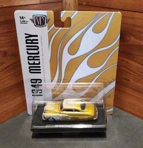 NIB M2 MACHINES 1949 MERCURY CUSTOM 1:64 SCALE DIE-CAST WITH STAND - Picture 1 of 8