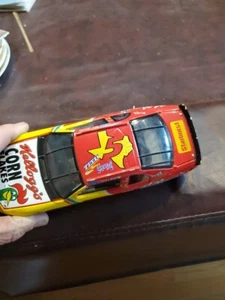 Nascar Terry Labonte Texas #5 Kellogg's 1997 Diecast Replica Maßstab 1:24  - Bild 1 von 4