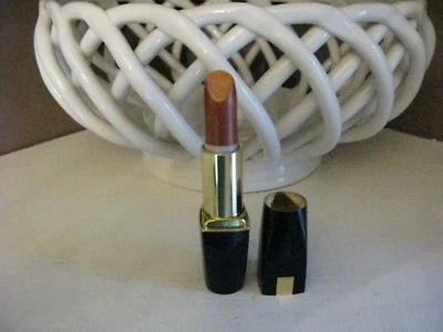 Batom Lancôme Rouge magnético infalível sem peso cor labial caramiel raro` - Imagem 1 de 2