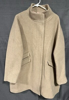 J Crew cocoon coat in Italian stadium cloth wool sandstone size 22 - Image 1 of 4