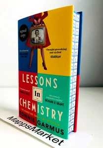 SIGNIERTER Unterricht in Chemie von Bonnie Garmus WASSERSTEINE HC 1/2 ~ SCHABLONENKANTE - Bild 1 von 19