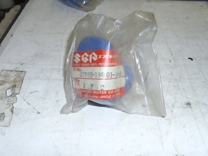 OEM Suzuki KingQuad 300 Quadrunner 250 4wd Hand Shift Knob RH 57980-19B01-26A!# - Picture 1 of 11
