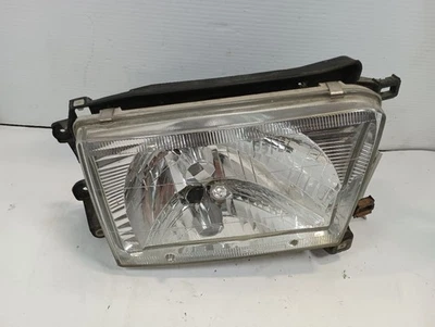 Неоригинальная правосторонняя фара для Toyota 4 Runner 1999 года выпуска 11938598 - Изображение 1 из 4