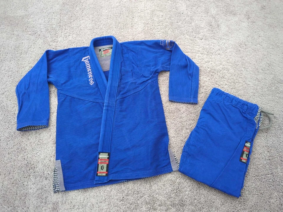 Conjunto Kimono Gameness Feather 2.0 Mujer F2 Azul Brasileño Jiu Jitsu Uniforme Foto 1 de 4