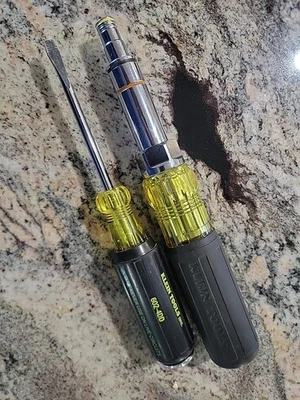Pair Klein Tools 32807MAG 7-in-1 Nut Driver & 602-4DD SCREWDRIVER  - Image 1 of 4
