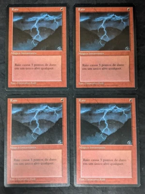 4x Lightning Bolt - MTG the Gathering - 4th Fourth Edition  FBB - PORTUGESE - Image 1 of 2
