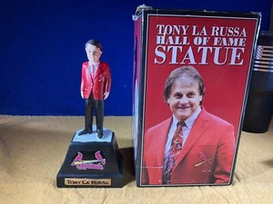 V11-55 TONY LA RUSSA HALL OF FAME BOBBLEHEAD - SAN LOUIS CARDINALS - MLB - 7” - Foto 1 di 14