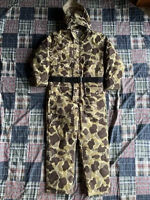 New Old Stock Vintage Cabela’s Waterproof Camo Hunting Coveralls Men’s Size M - Image 1 of 4