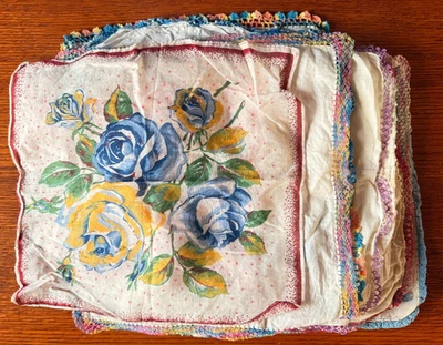 Lote de 18 Pañuelos Vintage Para Mujer Bordes Crochet Algodón Floral MCM LEER Foto 1 de 4