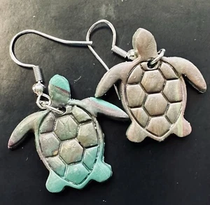 Clay Brown & Green Turtles - Picture 1 of 3