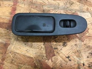 1998-2004 Dodge Intrepid LH rear window switch with bezel - Picture 1 of 4
