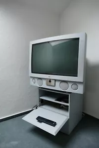 Loewe Fernseher , Farbe grau - Bild 1 von 2