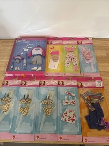 Barbie Lot Of 9 Dreamy Touches, Sun&sea, Kelly,skipper Outfits New Sealed - Picture 1 of 5