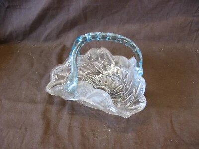 Très jolie panier  verre pressé / moulé de Portieux ou Vallerysthal vers 1900-30 - Photo 1/4