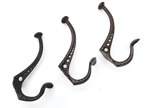 SET OF 3 ANTIQUE RECLAIMED ART DECO PERIOD OLD IRON COAT HOOKS ANTIQUE - Picture 1 of 8