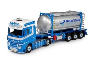 for Benz Actros Gigaspace ISO tankcontainer Veen In't 1/50 DIECAST MODEL CAR - Picture 1 of 4