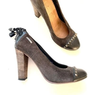 Zapato de salón Diesel marrón gamuza tacón alto apilado con flecos tachonados Funky 8 Foto 1 de 4