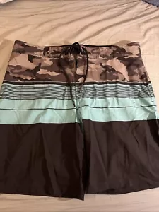 No Boundaries Men's shorts size 34 Board Shorts Swimwear - Picture 1 of 6